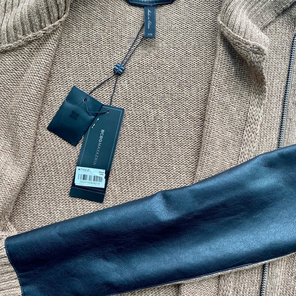 NWT - BCBGMaxazria Women Jacket - Marino Wool - Picture 7 of 9
